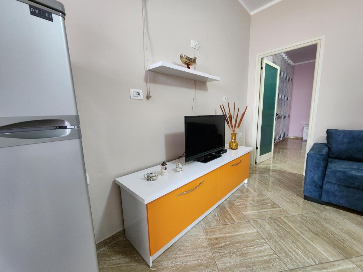 Villa Orange Vlore Exterior photo