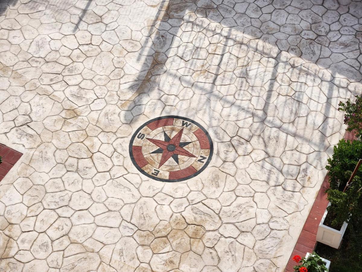 Villa Orange Vlore Exterior photo
