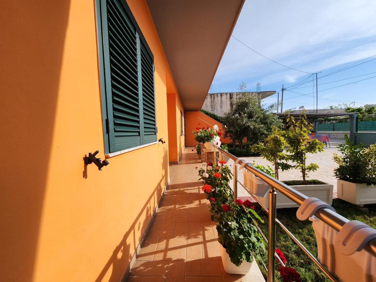 Villa Orange Vlore Exterior photo